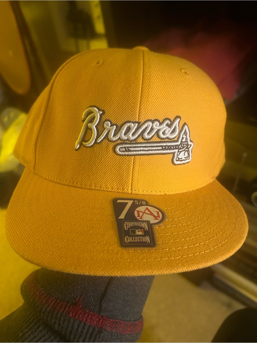 Vintage Braves American needle hat new with sticker